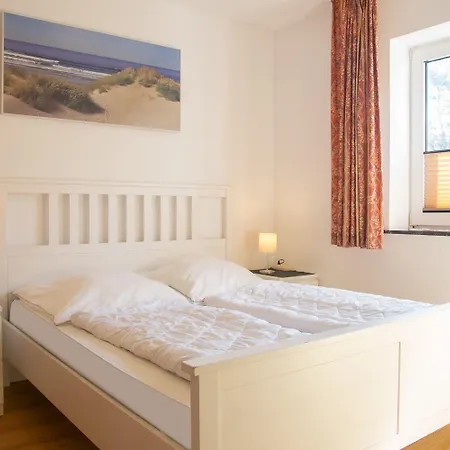 Schoene-aussichten-strandnah-gelegen Appartement *