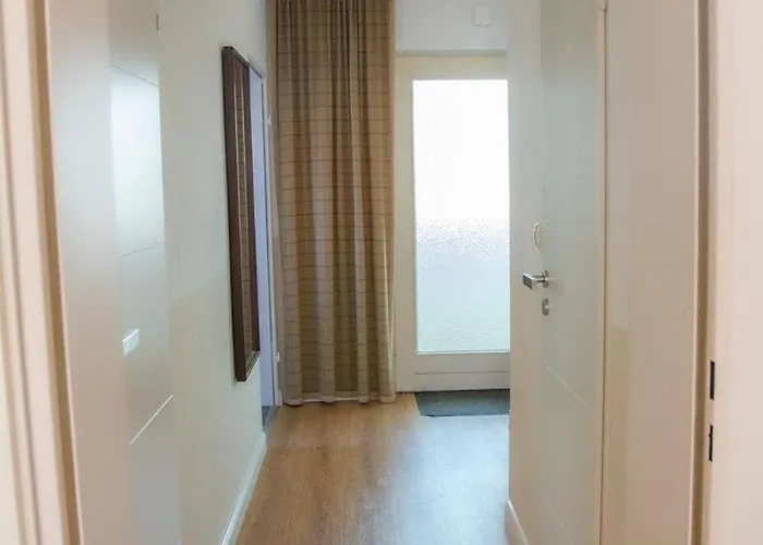 Schoene-aussichten-strandnah-gelegen * Böhl